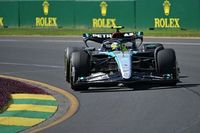 Hamilton pierde confianza en el Mercedes W15 tras el viernes de Australia