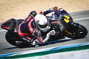 Canet en Moto2 y Alonso en Moto3, de nuevo los m&aacute;s r&aacute;pidos en los test de Jerez