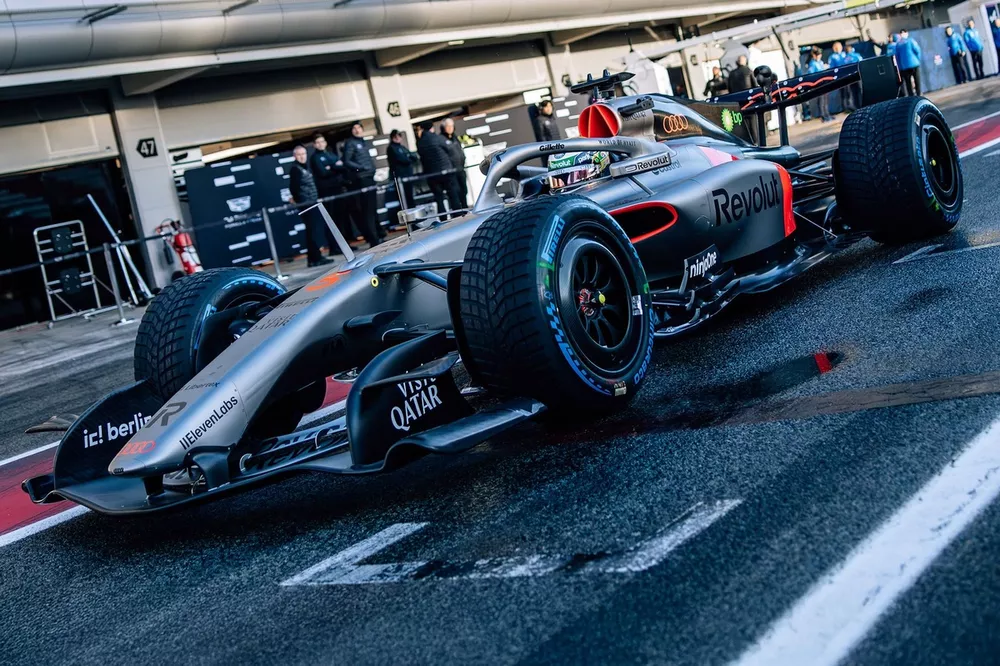 Gabriel Bortoleto, Audi R26