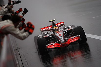 McLaren takımı, 2007'de Hamilton'ın yarıştırılmasına nasıl şaşırdı?