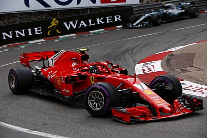 Fittipaldi: Ferrari'nin aracı teknik anlamda Mercedes'ten daha iyi
