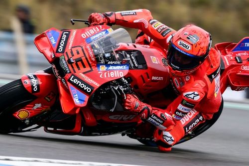MotoGP: Márquez lidera TL1 em Brno; Martín retorna e é 17°