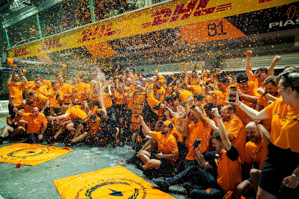 Lando Norris, McLaren, Oscar Piastri, McLaren