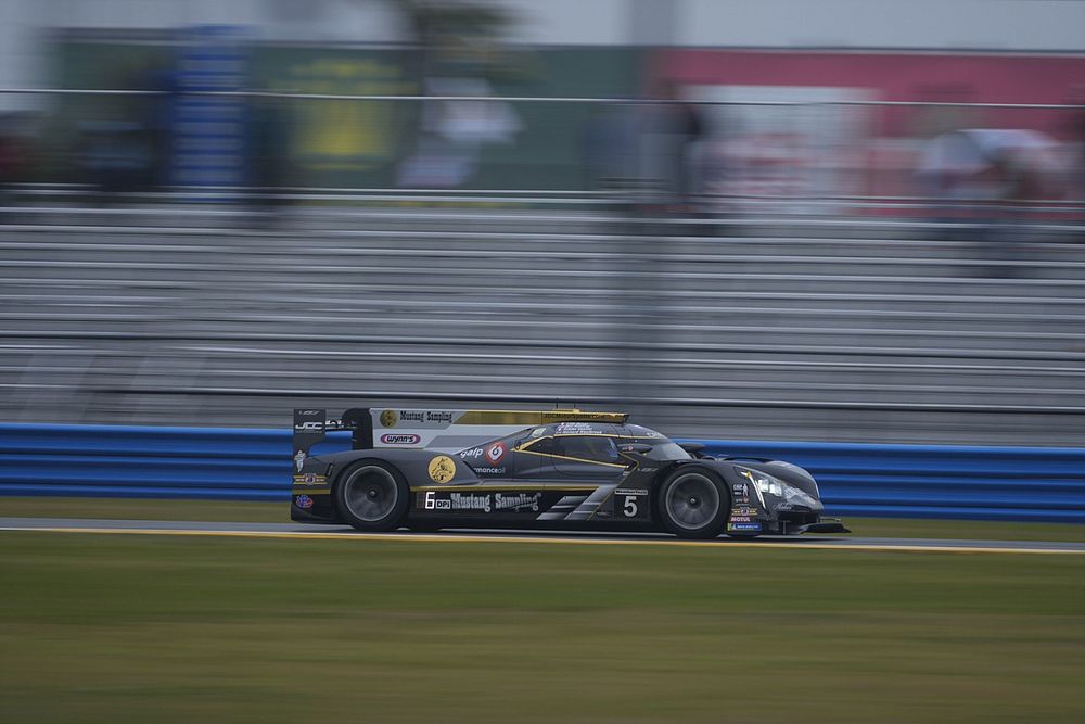 #5 JDC Miller MotorSports Cadillac DPi: Tristan Vautier, Richard Westbrook, Loic Duval, Ben Keating