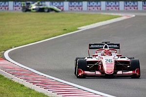 Armstrong revive sus opciones al título en F3