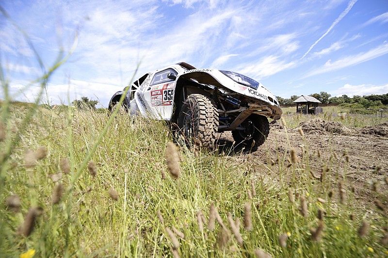 Prueba SsangYong Tivoli DKR