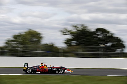 Fantástica victoria de Ticktum en la F3 de Silverstone