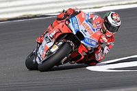 A Lorenzo le extraña la versión de Dovizioso