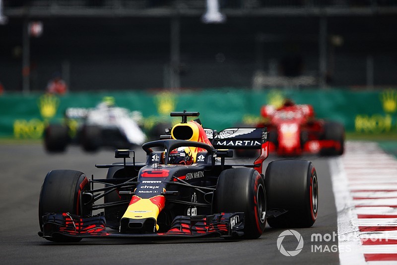 Ricciardo fala em entregar carro “amaldiçoado” a Gasly