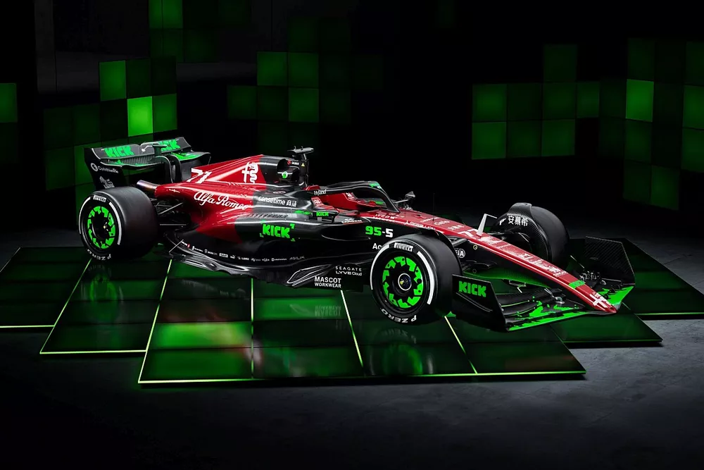Livr&eacute;e sp&eacute;ciale pour l'Alfa Romeo C43 &agrave; Spa