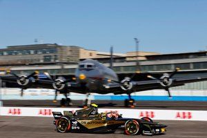 Szwarcman najszybszy na testach Formuły E