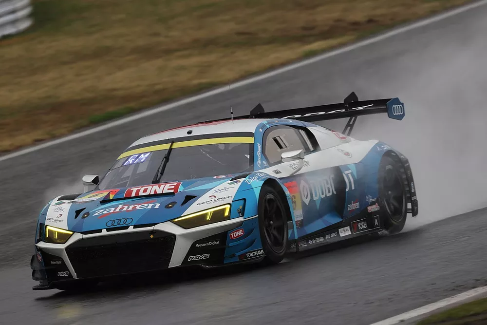 #6 DOBOT Audi R8 LMS