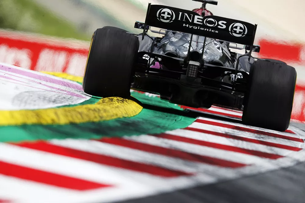 Lewis Hamilton, Mercedes W12