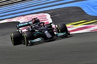 Hamilton, feliz de demostrar que los dos Mercedes son iguales