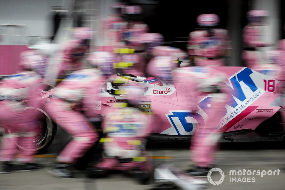 Lance Stroll, Racing Point RP20, makes a pit stop