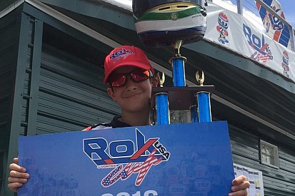 Sobrinho de Barrichello estreia no kart europeu