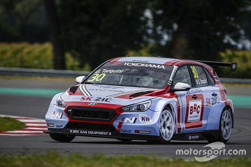 Tarquini ganó la segunda carrera en Eslovaquia