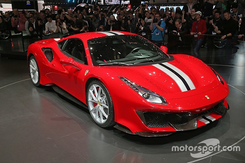 Чи дорожчий бренд Ferrari за марки McDonald's та Coca-Cola?