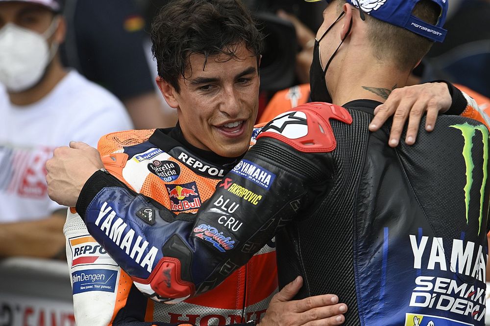 Ganador Marc M&aacute;rquez, Repsol Honda Team, tercero Fabio Quartararo, Yamaha Factory Racing