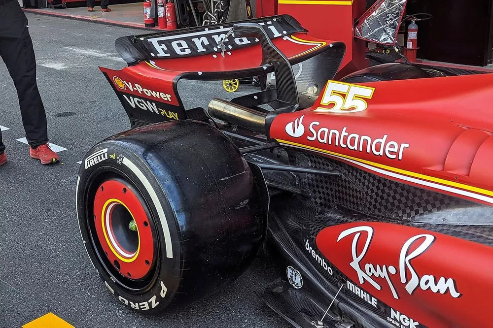 El aler&oacute;n trasero del Ferrari SF-24