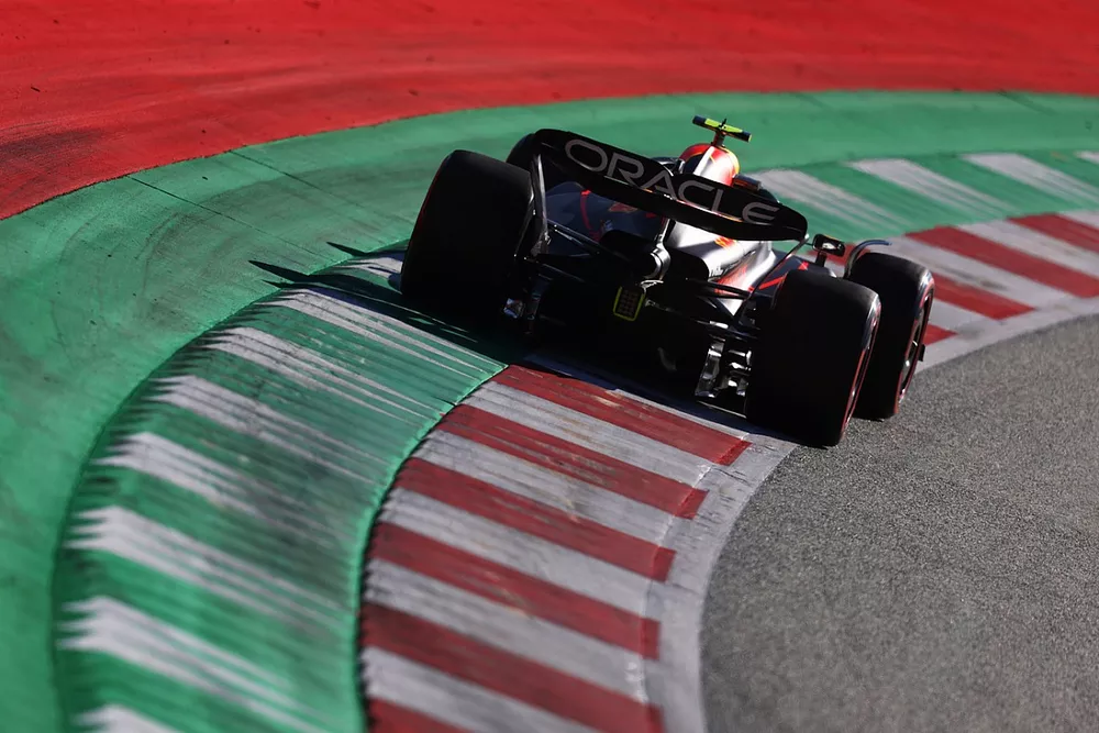 Sergio Pérez, Red Bull Racing RB18