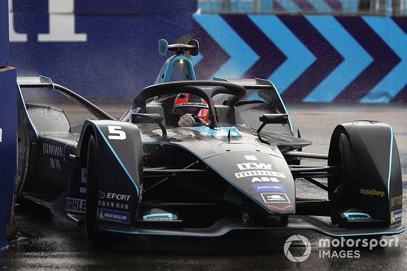 フォーミュラE香港予選:バンドーン覚醒のPP獲得。日産ローランド2番手