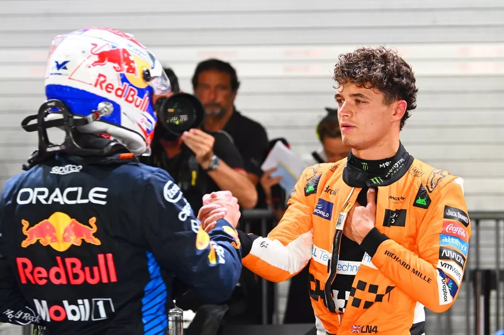 Max Verstappen, Red Bull Racing, Lando Norris, McLaren F1 Team 