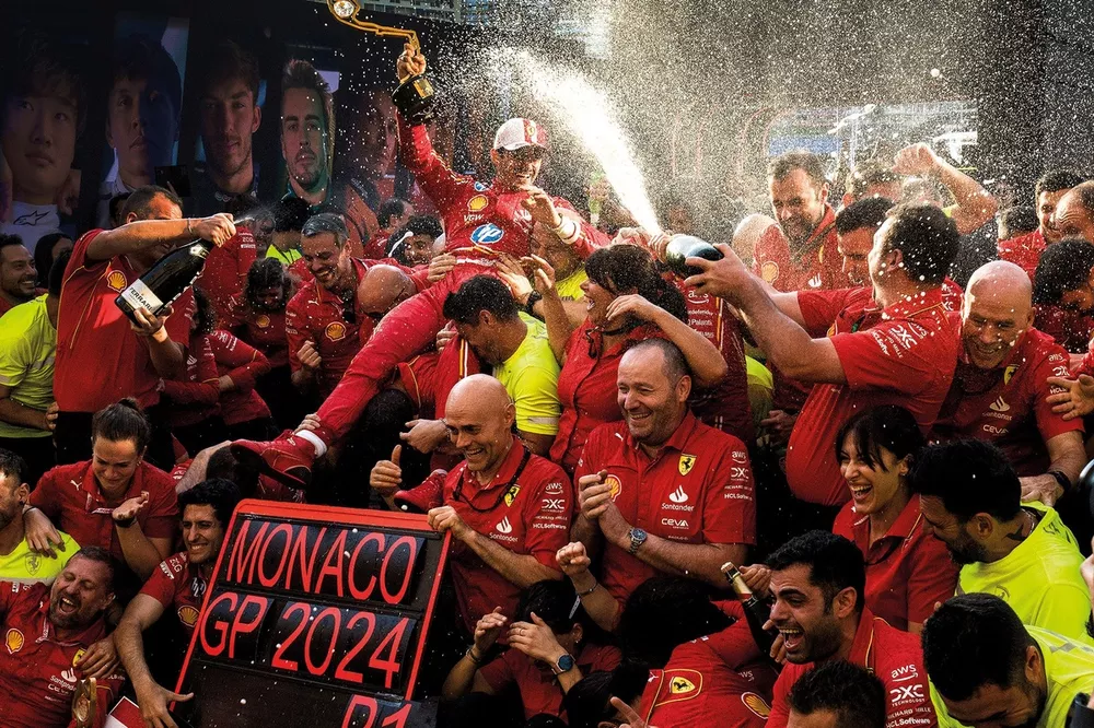 Charles Leclerc, Ferrari celebrate with the team