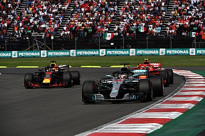Los rivales amplificaron el "estrés mental" de Mercedes en 2018