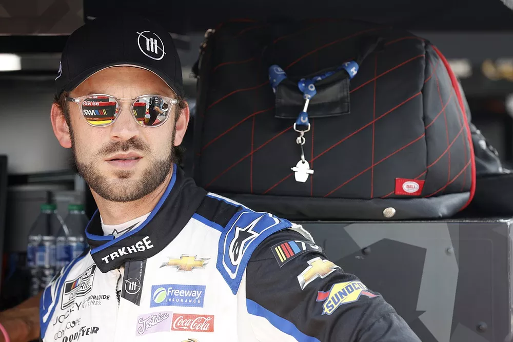 Daniel Suarez, Trackhouse Racing, SLAM! Foundation Chevrolet Camaro