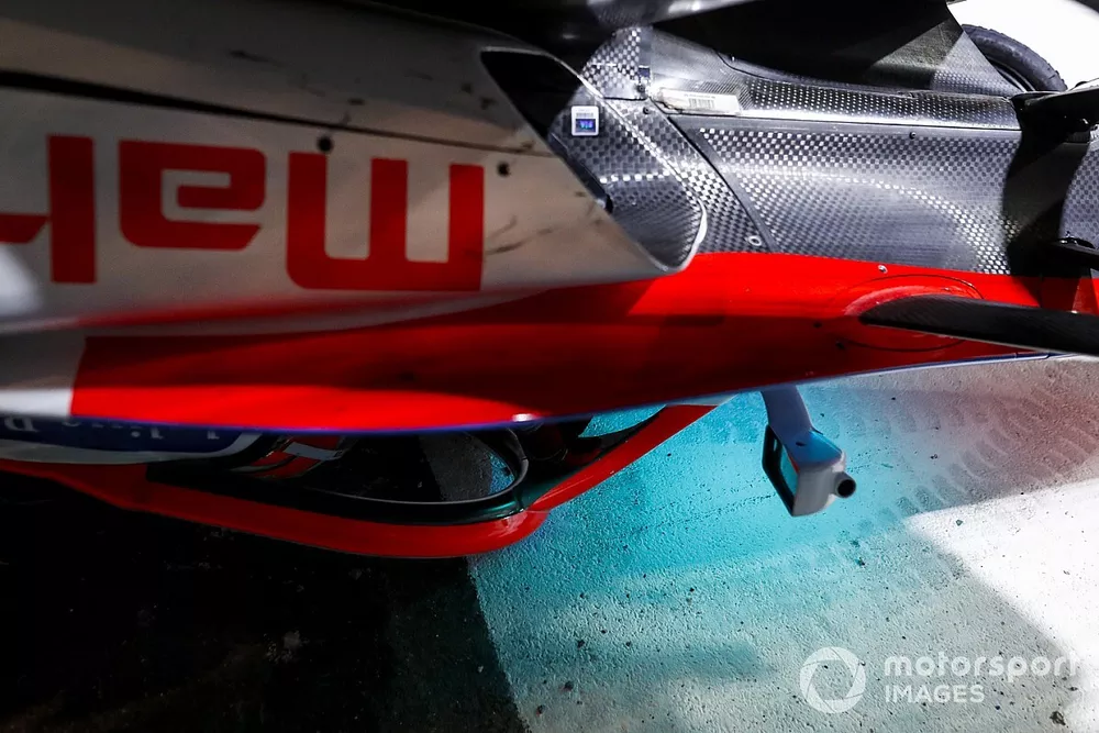 Alex Lynn, Mahindra Racing, M7Electro, volcado tras el accidente