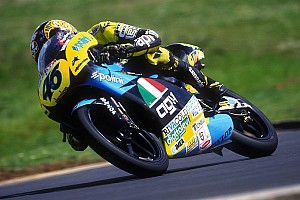El debut de Valentino Rossi 24 años atrás
