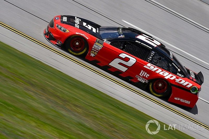 Brad Keselowski, Team Penske, Ford Fusion Snap on
