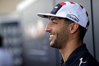 Após assinatura de Verstappen, Ricciardo se vê em vantagem