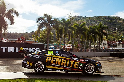 Drivers point fingers after nasty Townsville shunt