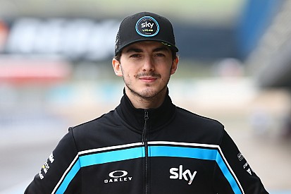 Rossi ungkap alasan gaet Bagnaia ke VR46