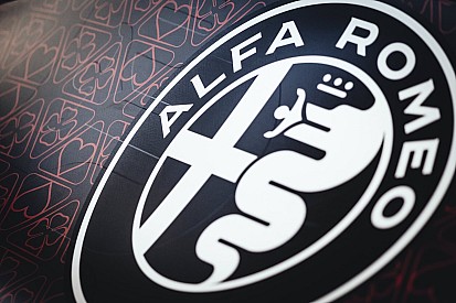 Képgaléria: az összes bemutatott 2019-es F1-es autó és festés