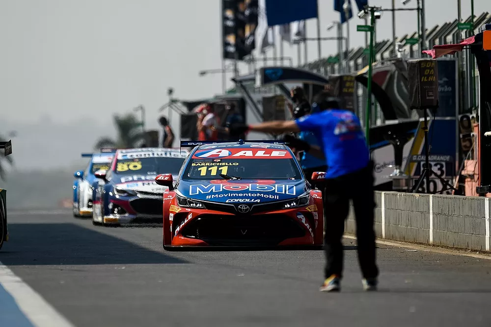 Pitlane em Goi&acirc;nia