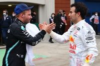 &iquest;C&oacute;mo se comparan las carreras de Checo P&eacute;rez y Valtteri Bottas en la F1?