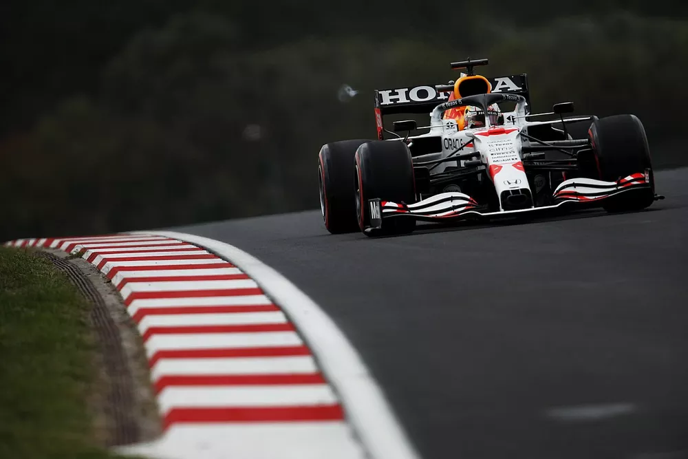 Max Verstappen, Red Bull Racing RB16B