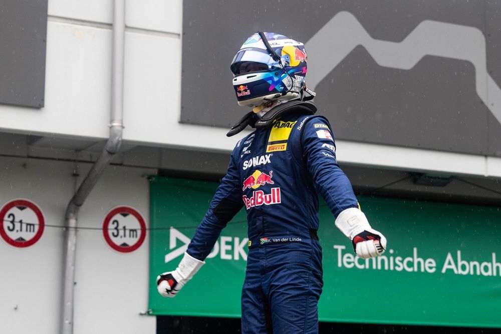 Race winner Kelvin van der Linde, Team ABT Sportsline