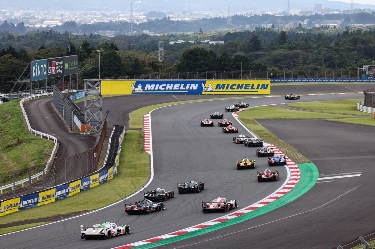 autosport.com - Rachit Thukral - Porsche 963 completely absent as WEC publishes entry list for 2026