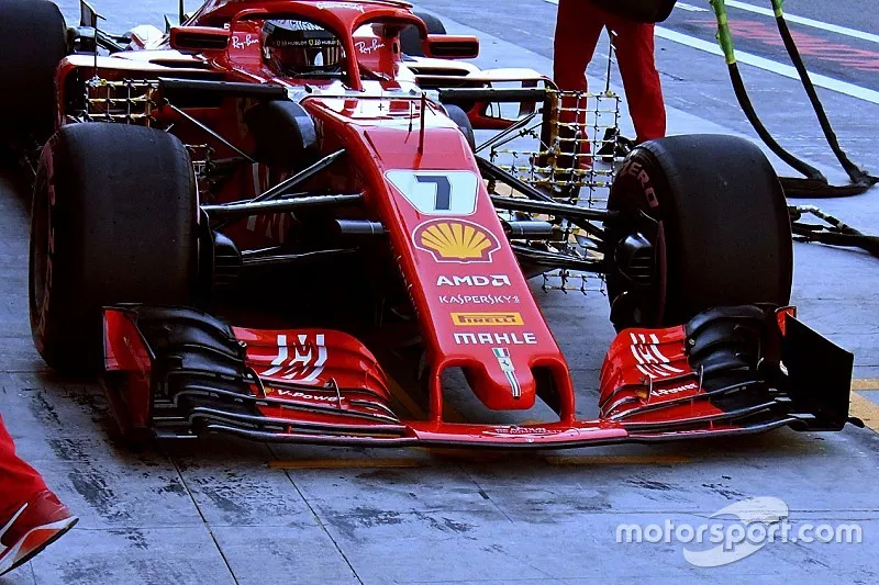 L'aileron avant hybride pour des essais en vue de 2019 sur la Ferrari SF71H