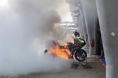 Un incendio en el box de Suzuki no causa daños graves