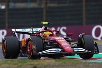 Hamilton explica por qu&eacute; no pudo avanzar en Suzuka y espera mejoras de Ferrari