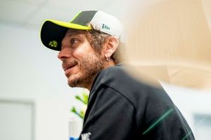 Valentino Rossi renova com BMW e retorna ao GT World Challenge