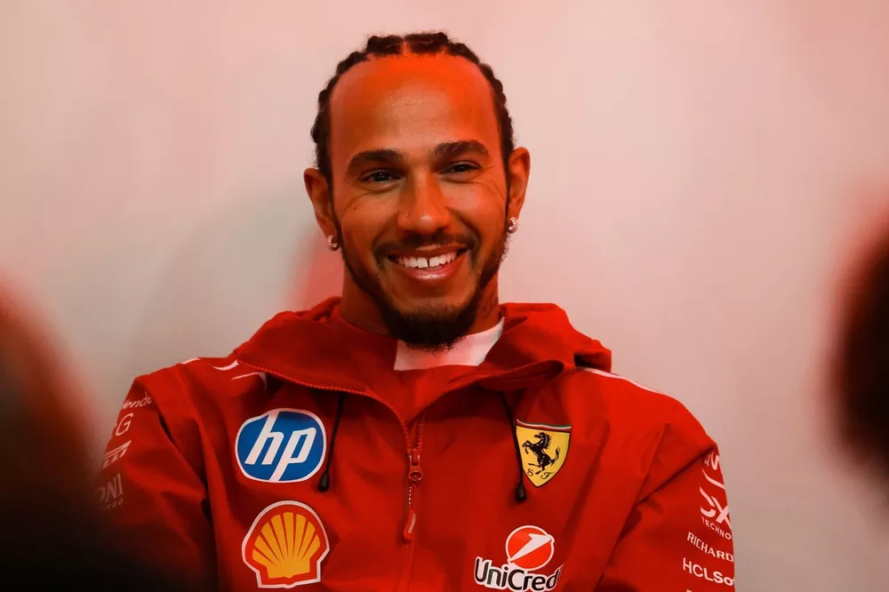 F1 ルイスハミルトン選手 2020 1/2 ヘルメット メルセデス AMG ペトロナス ルイス ハミルトン - トルコ GP 2020 世界