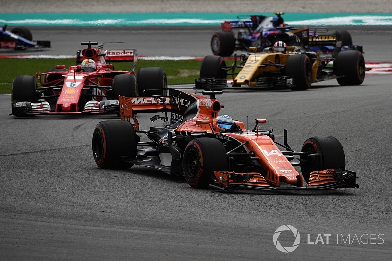 Alonso ironiza crítica de Vettel: “Já ouvimos muitas vezes”