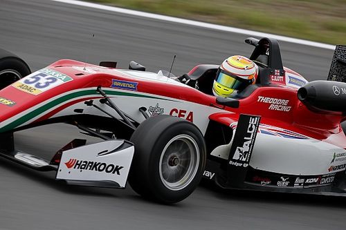 Callum Ilott gana su cuarta carrera de la temporada en la Fórmula 3