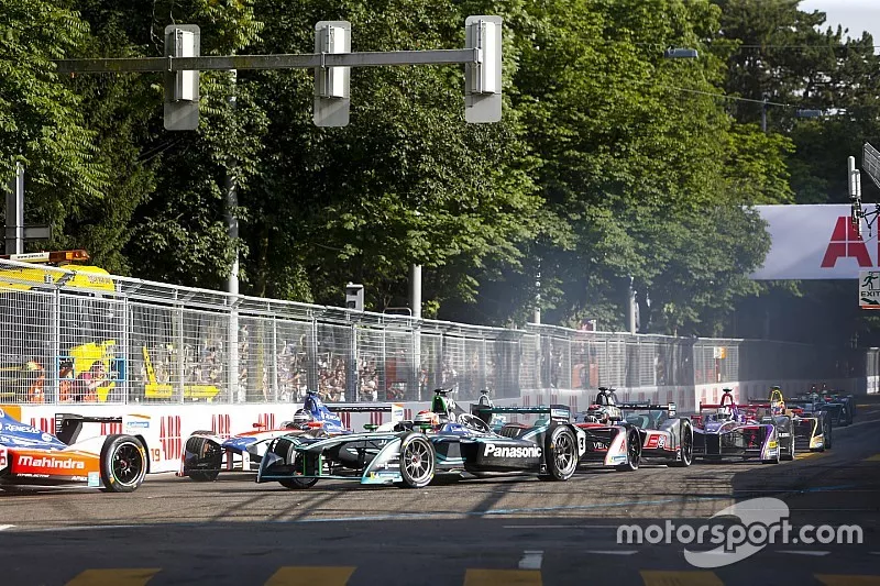 Felix Rosenqvist, Mahindra Racing, Nelson Piquet Jr., Jaguar Racing, Nick Heidfeld, Mahindra Racing